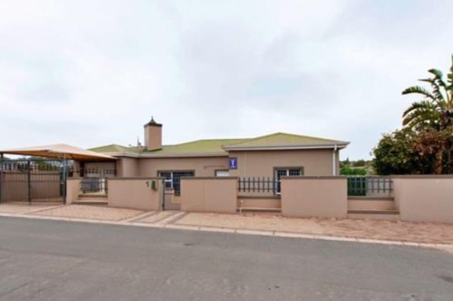 2 Bedroom Property for Sale in Vredenburg Western Cape